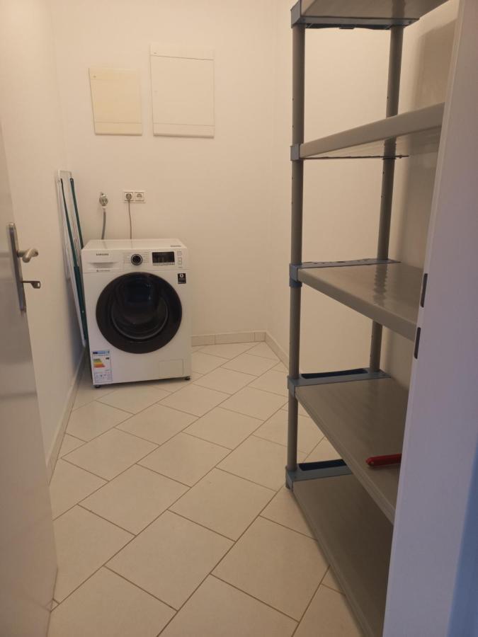 A-M Condominium Veszprém Exteriör bild
